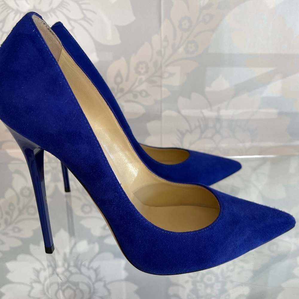 JIMMY CHOO Blue Suede Leather Pointed Toe Pumps/Heels